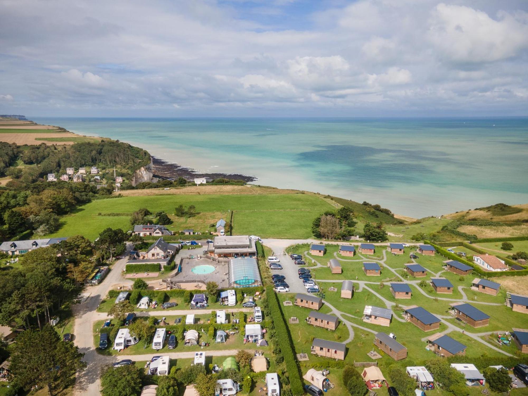 Huttopia Les Falaises - Normandie Hotell Saint-Pierre-en-Port Exteriör bild